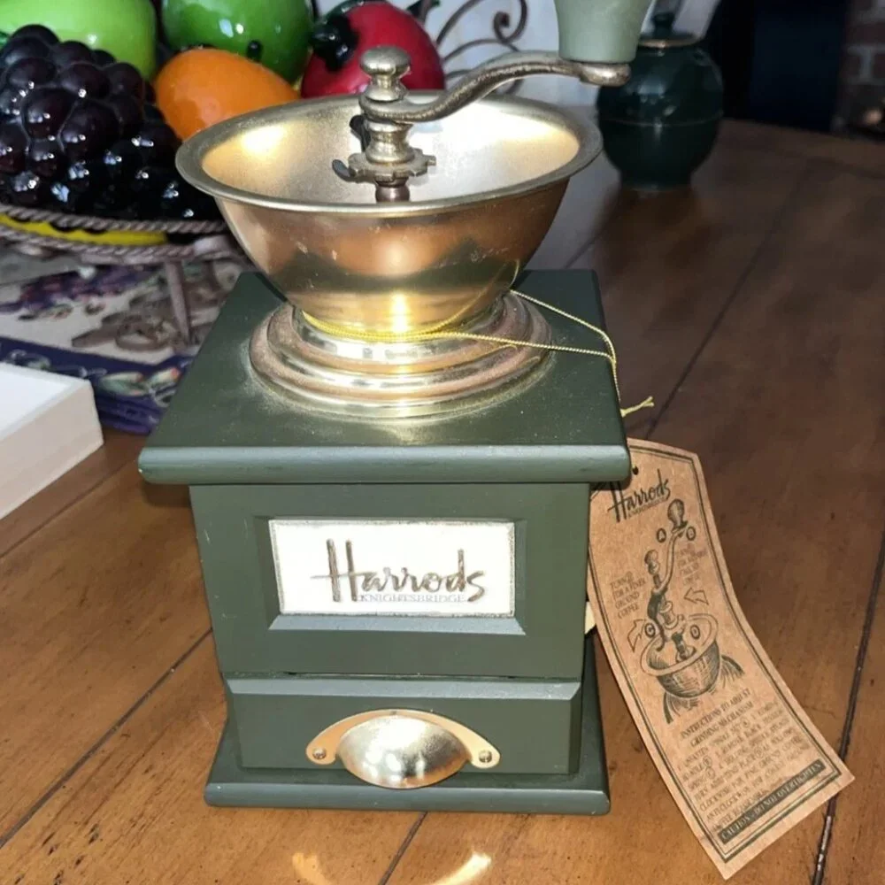 VINTAGE HARRODS KNIGHTSBRIDGE OF LONDON ENGLAND COFFEE GRINDER WITH BEAR MASCOT